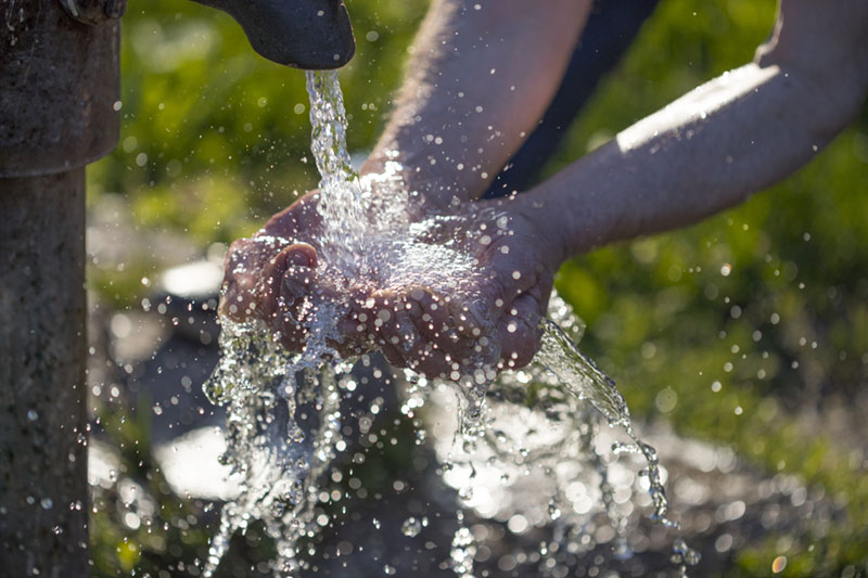 Reducing Personal Water Usage: 6 Tips to Slow the Flow 2 reduce personal water usage